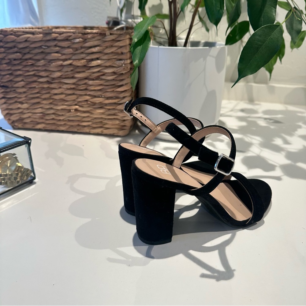 Elegant Black Strappy Heels